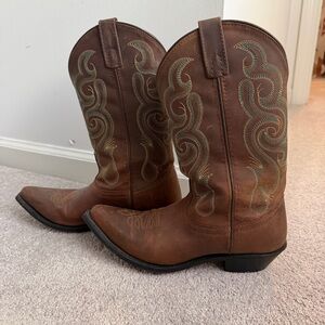 Smoky Mountain Women’s Cowboy Western Boots